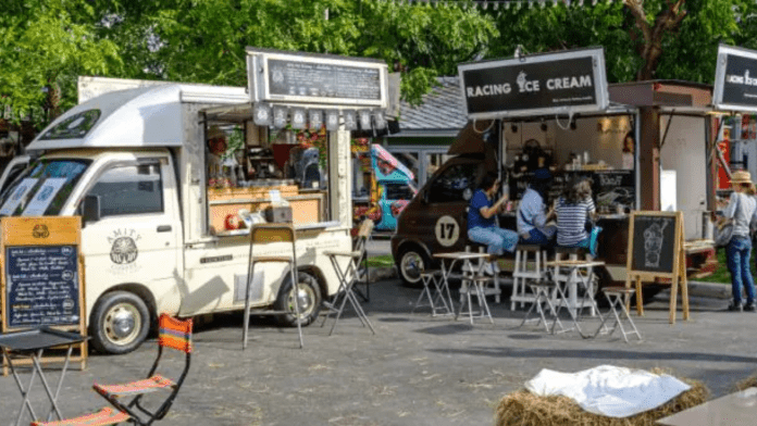 Mumbai's must-try eateries on wheels