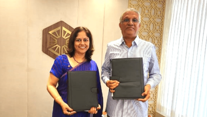 Suma Venkatesh, Exec. Vice-President, IHCL with KM Abdul Latheef, MD, Hotel Pearl Dunes Suma Venkatesh, Exec. Vice-President, IHCL with KM Abdul Latheef, MD, Hotel Pearl Dunes