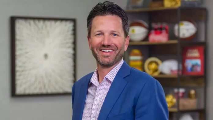 Carl Loredo Carl Loredo