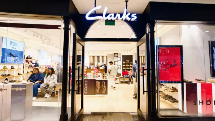 Clarks Clarks
